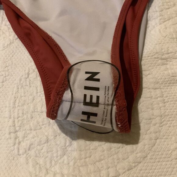 Shein Brand new high waisted with adjustable straps. Tie front. - Picture 5 of 8